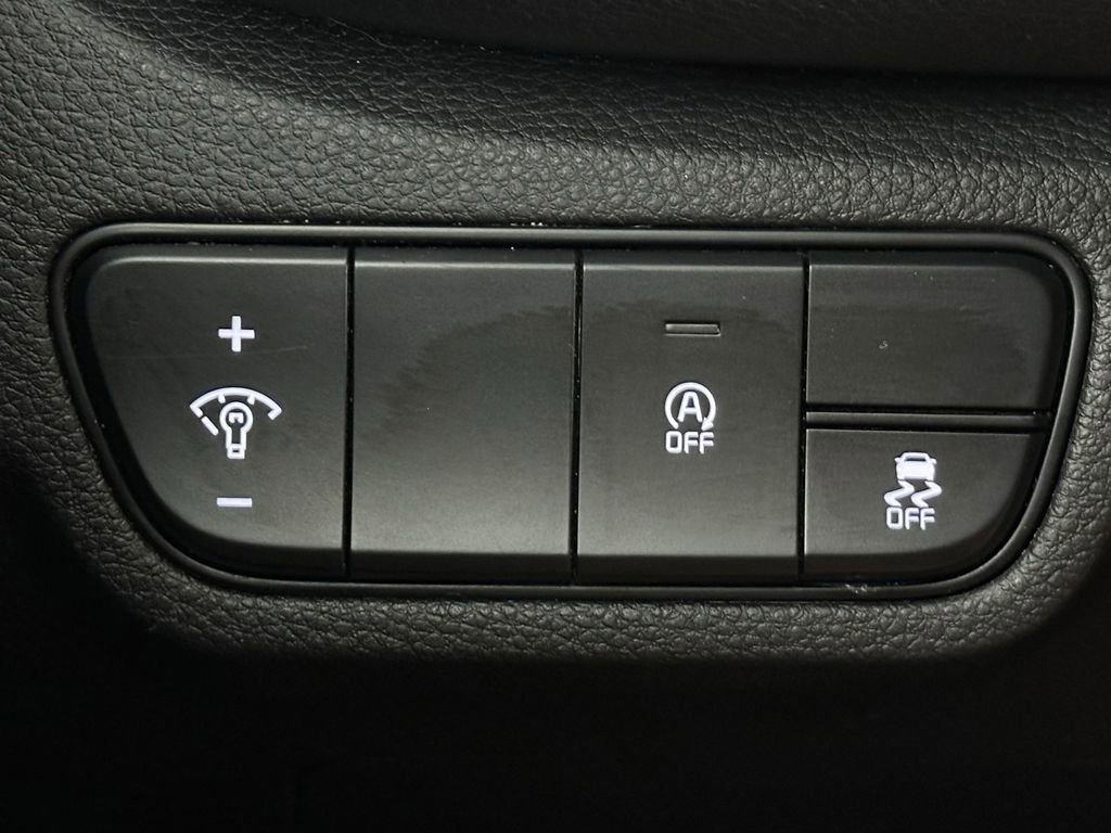 Used 2024 Kia Seltos EX image 25