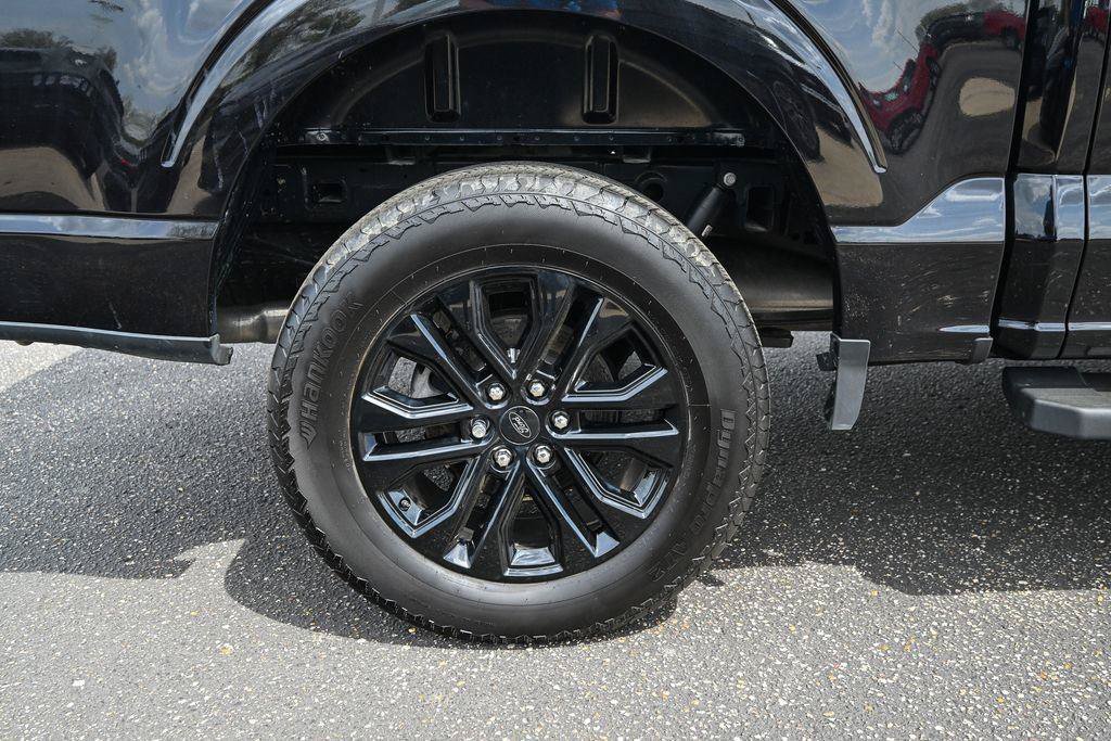 Used 2025 Ford F150 Lariat AWD/4WD image 14