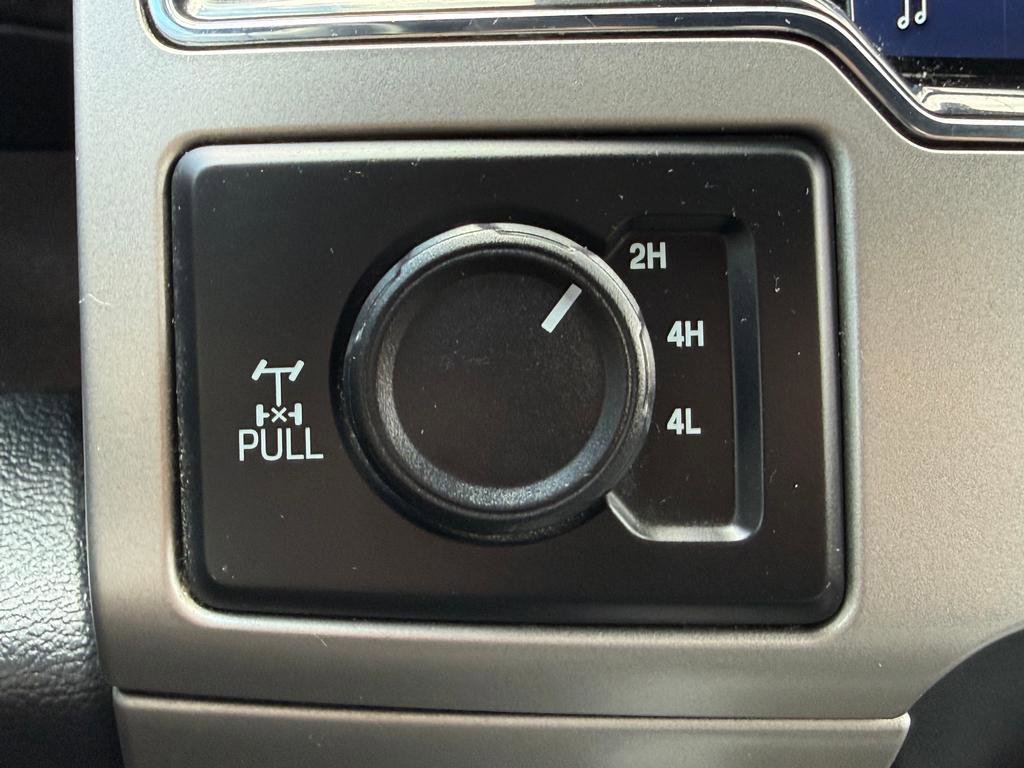 Used 2022 Ford F250 Lariat w/ Chrome Package AWD/4WD image 19