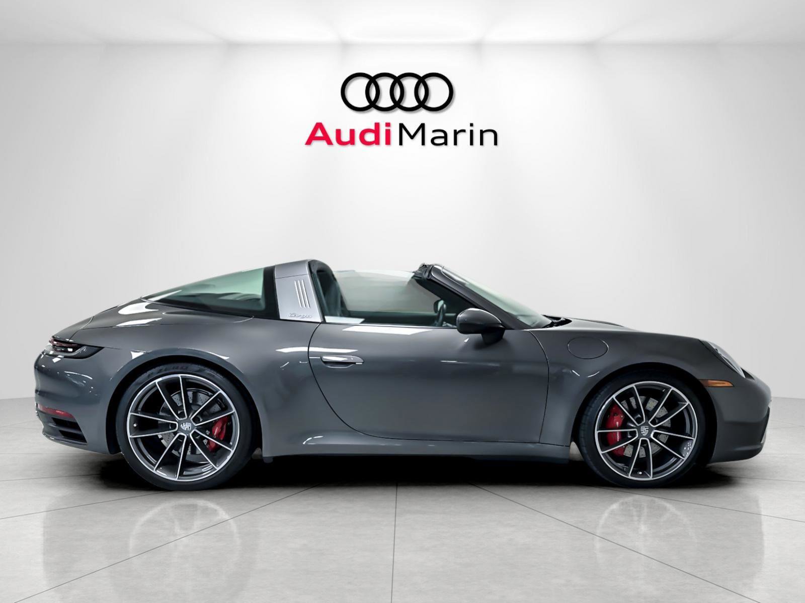 Used 2024 Porsche 911 Targa 4S w/ Premium Package image 6