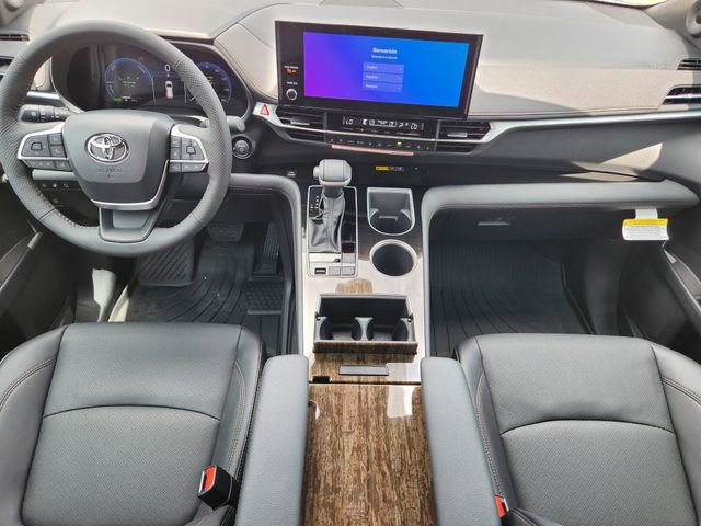 New 2026 Toyota Sienna Platinum AWD/4WD image 22