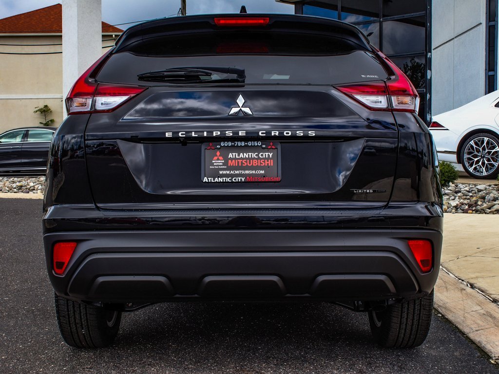 New 2026 Mitsubishi Eclipse Cross LE AWD/4WD image 5