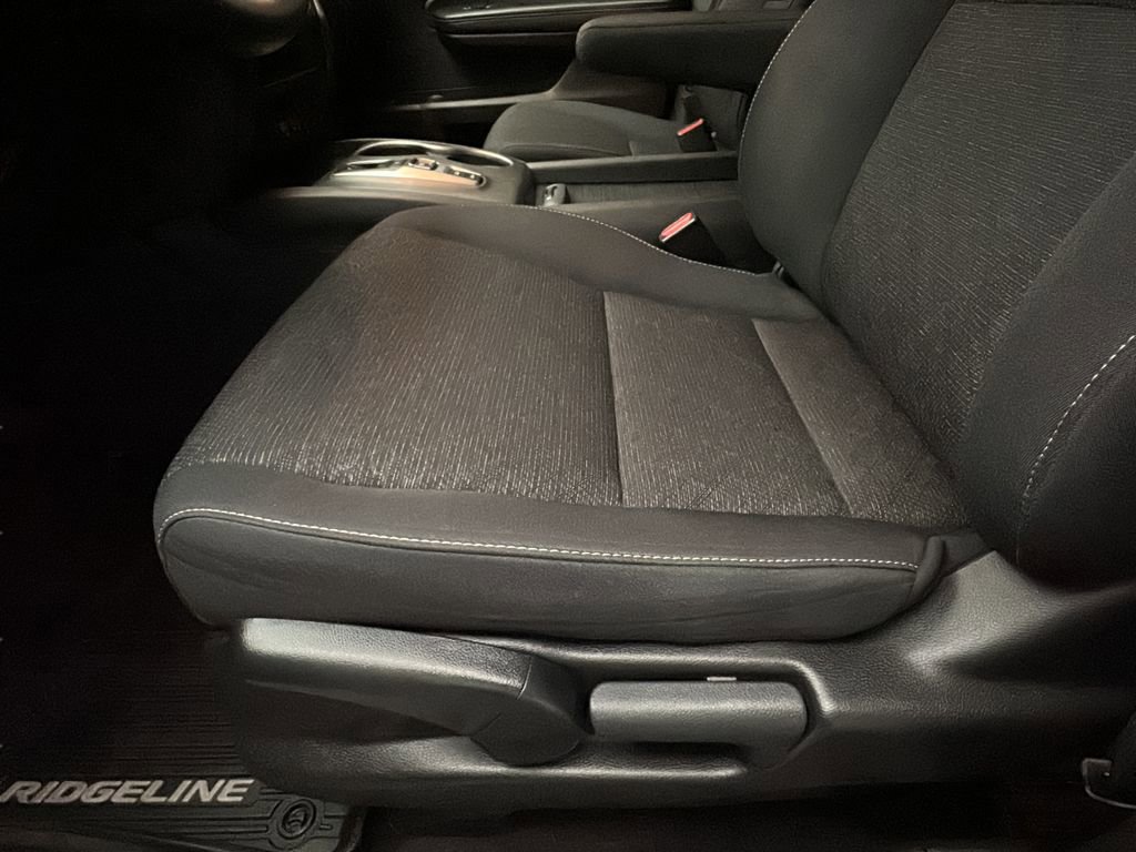 Certified 2023 Honda Ridgeline Sport image 10