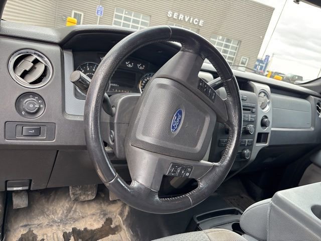 Used 2011 Ford F150 XLT w/ XLT Chrome Pkg AWD/4WD image 9
