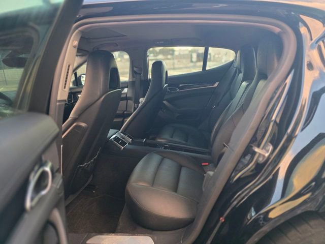 Used 2013 Porsche Panamera image 34