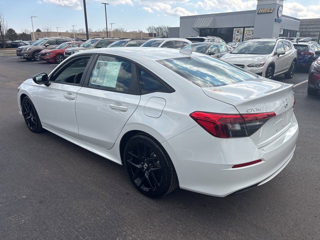 Used 2022 Honda Civic Sport image 5