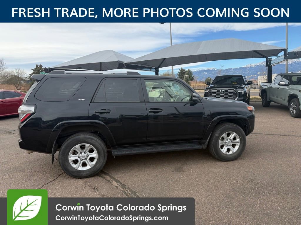 Used 2024 Toyota 4Runner SR5 Premium image 9
