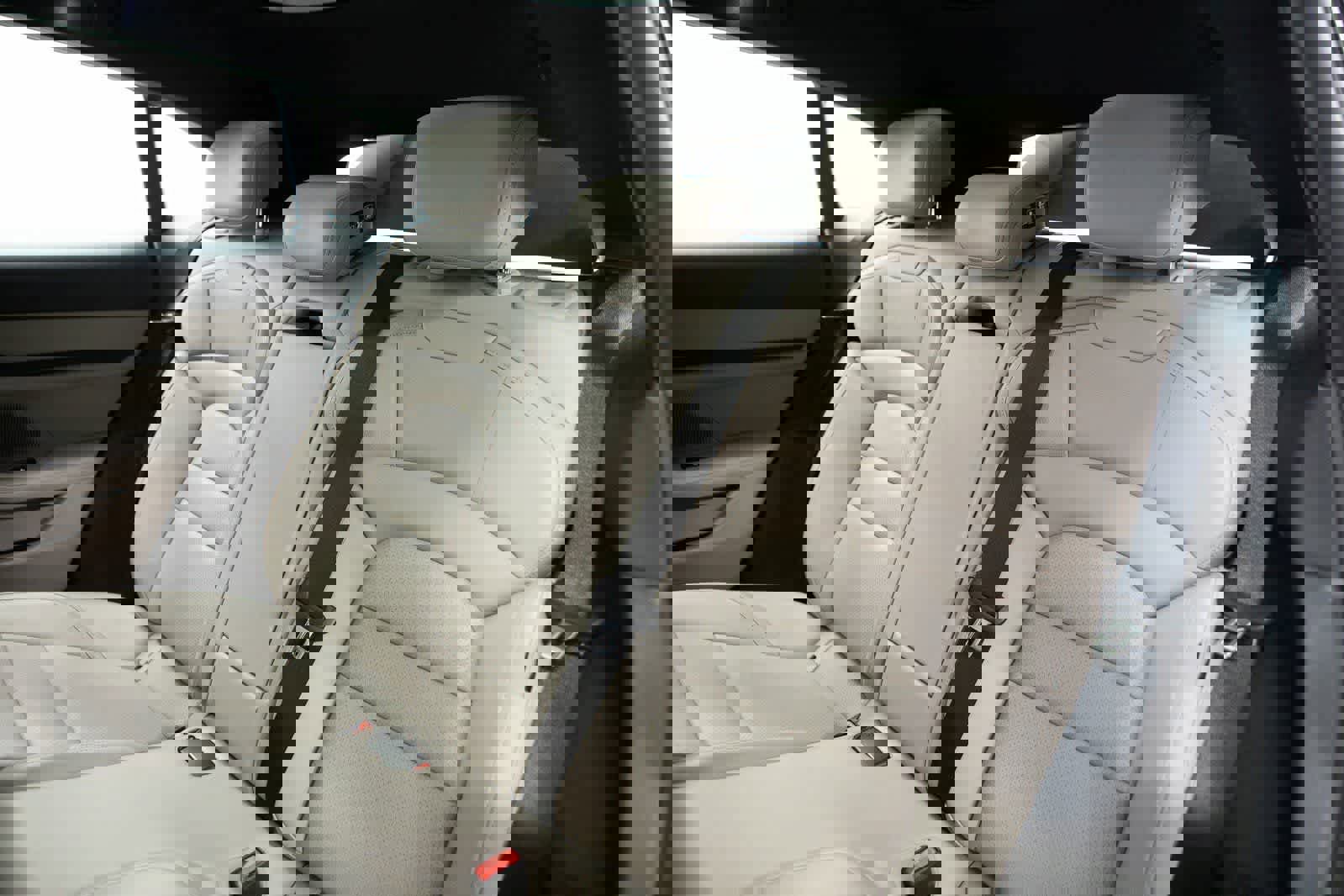 Certified 2023 Porsche Taycan 4 Cross Turismo image 29