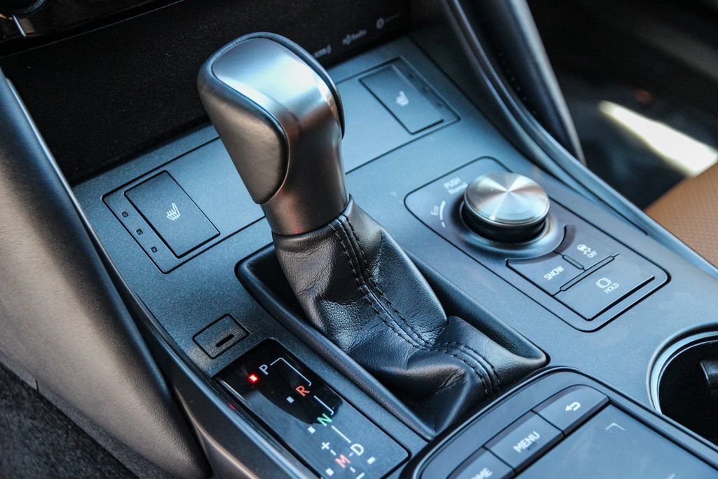 Certified 2024 Lexus IS 300 F Sport RWD image 20