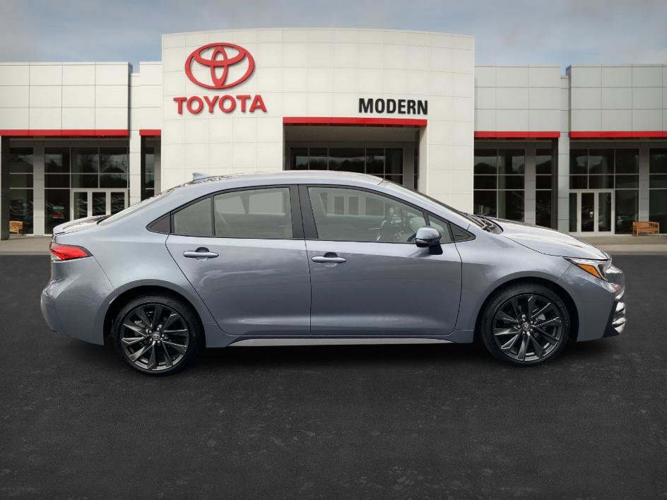 Certified 2025 Toyota Corolla SE image 4