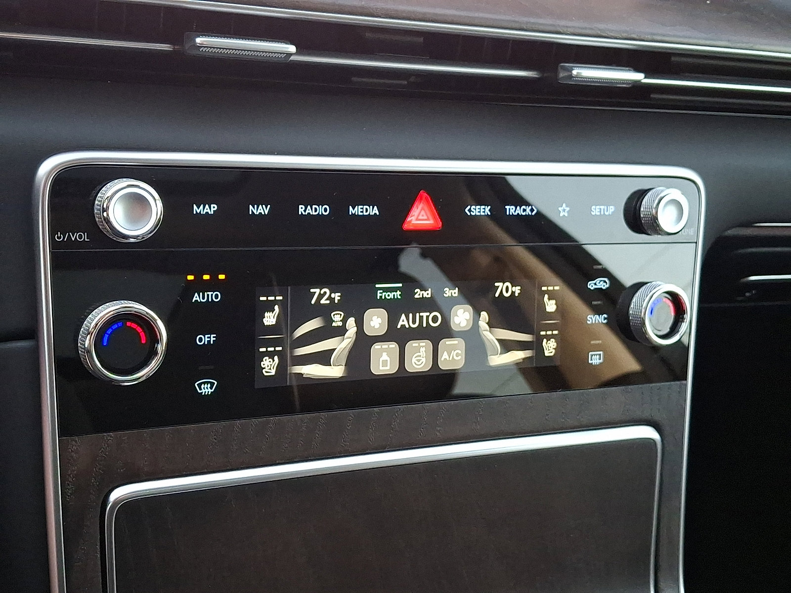 Used 2026 Genesis GV80 3.5T Prestige image 16