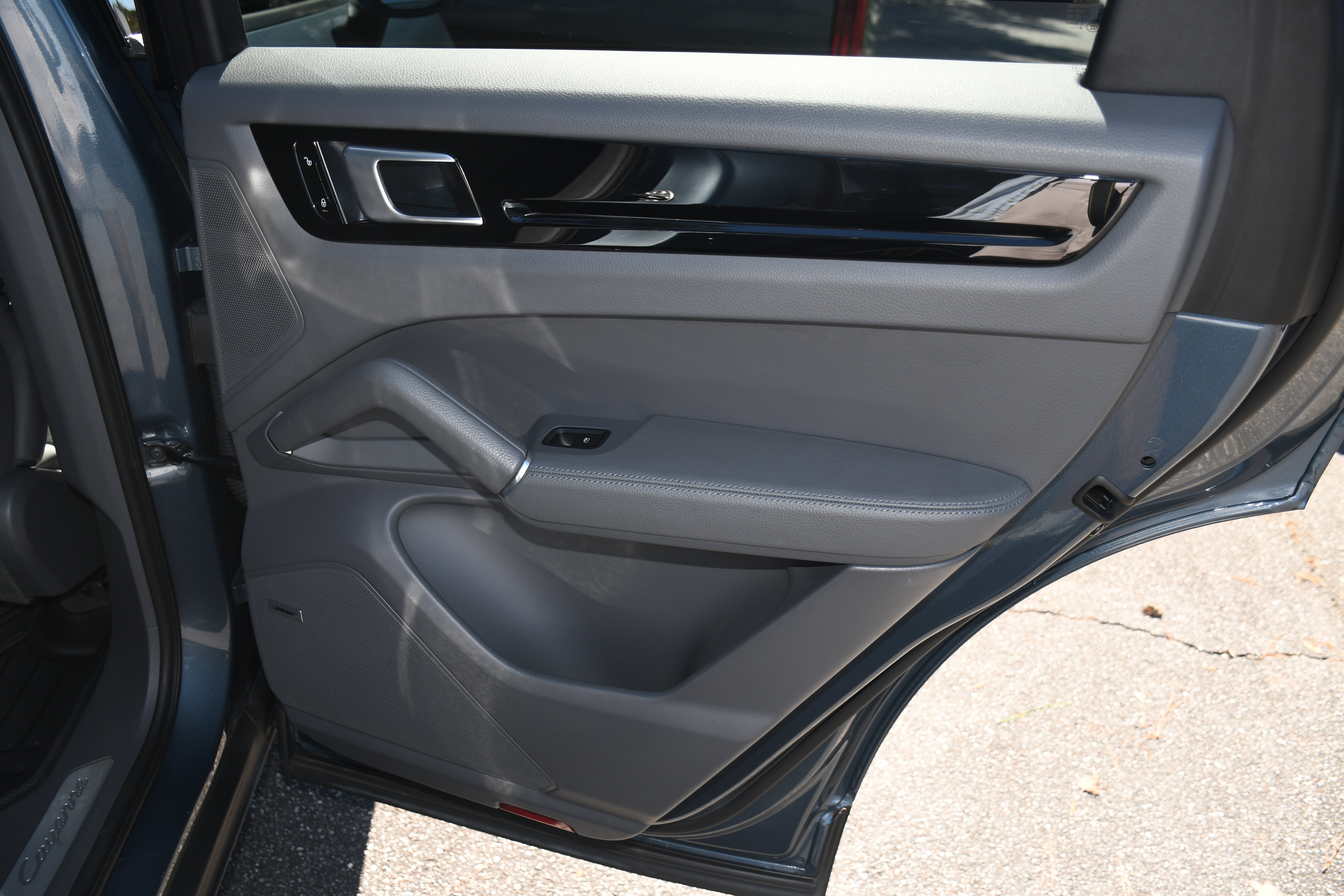 Used 2019 Porsche Cayenne image 23