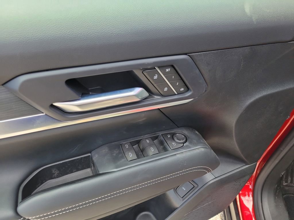 New 2026 GMC Terrain Elevation w/ Elevation Premium Package image 9