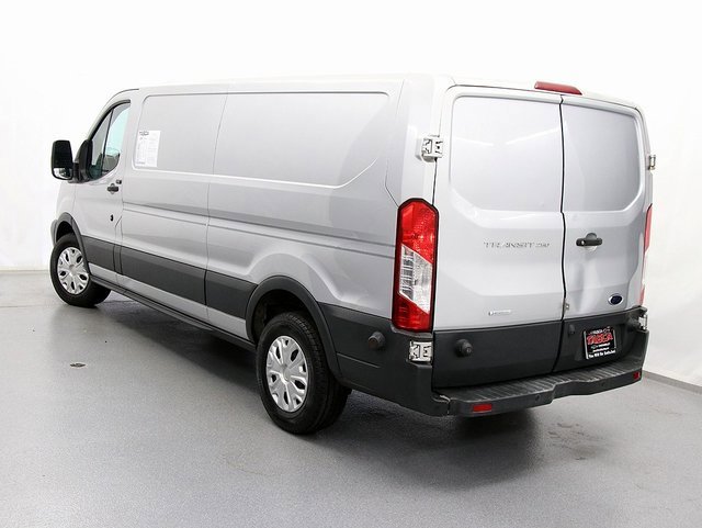 Used 2018 Ford Transit 250 Base image 8