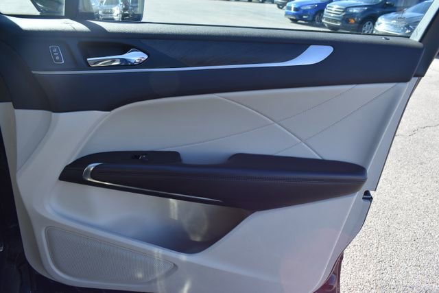 Used 2019 Lincoln MKC Reserve w/ MKC Climate Package image 50