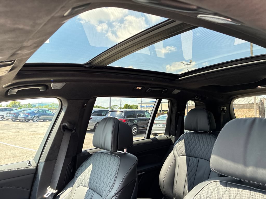 New 2027 BMW X7 M60i AWD/4WD image 17
