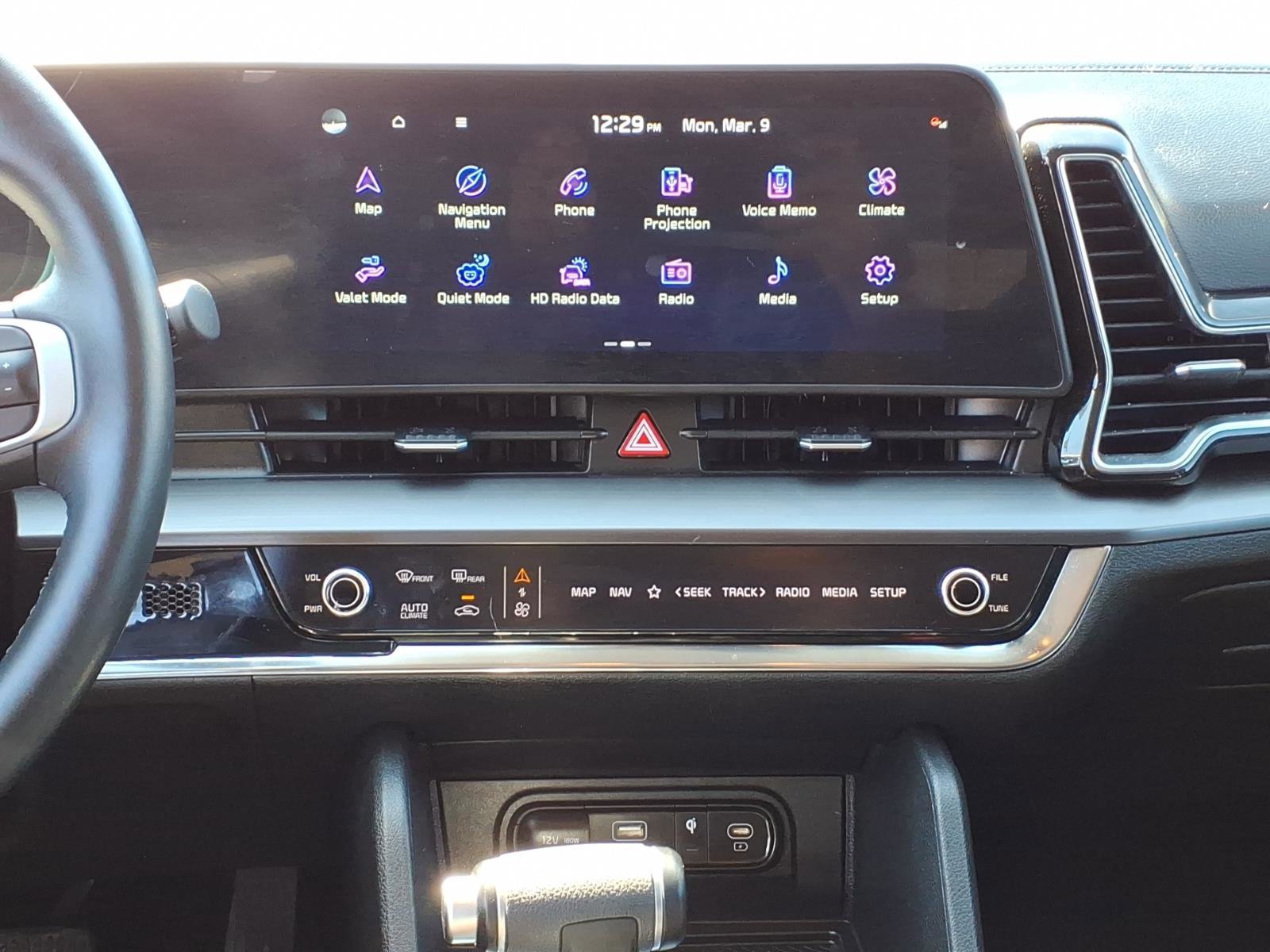 Used 2023 Kia Sportage EX AWD/4WD image 12
