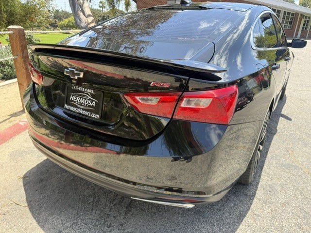 Used 2022 Chevrolet Malibu RS FWD image 3