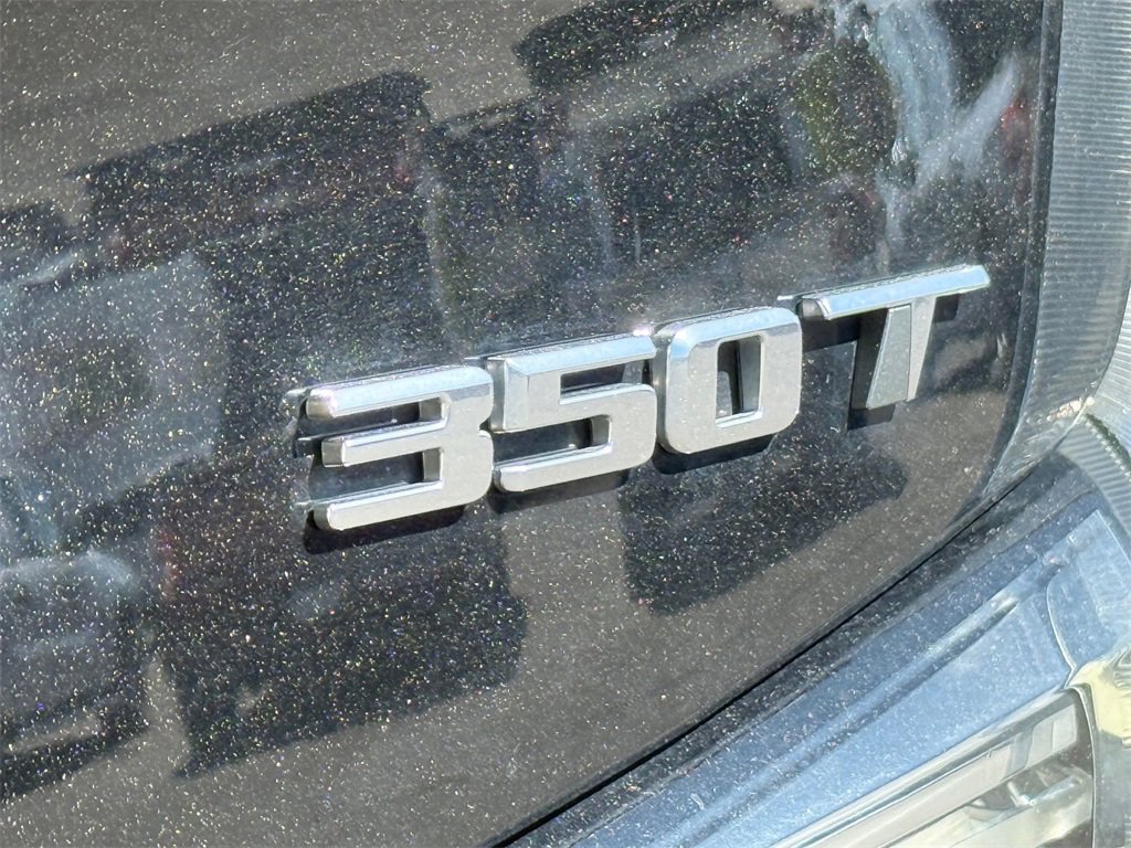 Used 2022 Cadillac XT4 Sport w/ Enhanced Visibility Package image 10