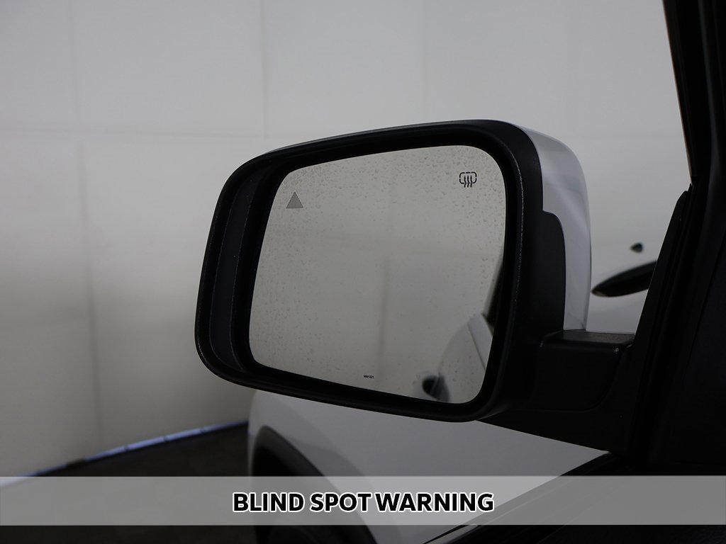 Used 2022 Jeep Grand Cherokee Laredo E image 4