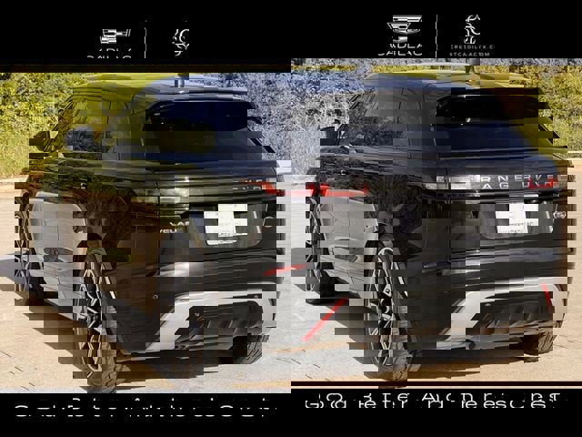 Used 2023 Land Rover Range Rover Velar R-Dynamic S image 7