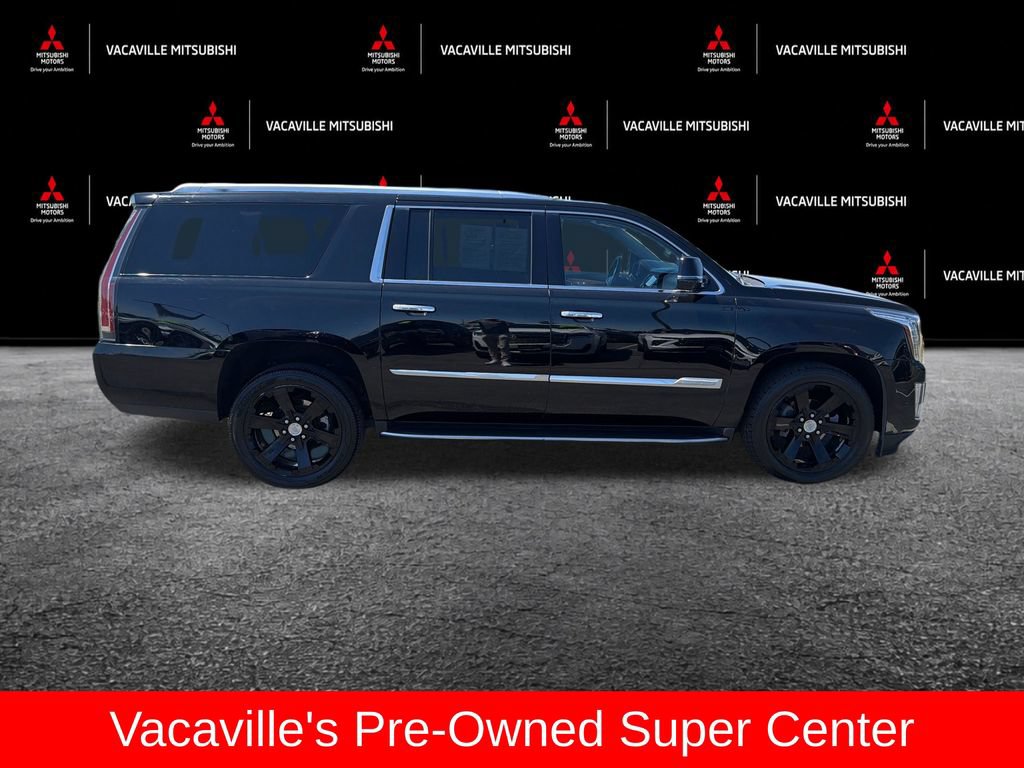 Used 2020 Cadillac Escalade ESV Luxury AWD/4WD image 6