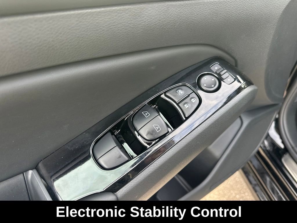 Used 2025 Nissan Altima 2.5 SR image 28