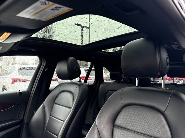 Used 2019 Mercedes-Benz GLC 350e 4MATIC image 31