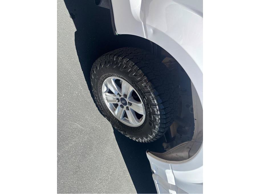 Used 2016 Ford F150 XLT w/ Equipment Group 301A Mid AWD/4WD image 22