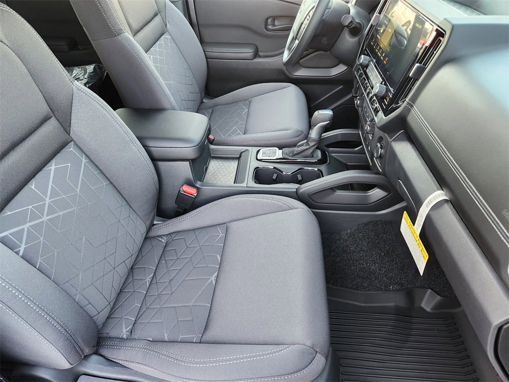 New 2026 Nissan Frontier SV w/ Tow Package image 10