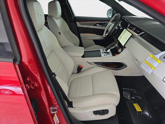 New 2026 Jaguar F-PACE R-Dynamic S image 7