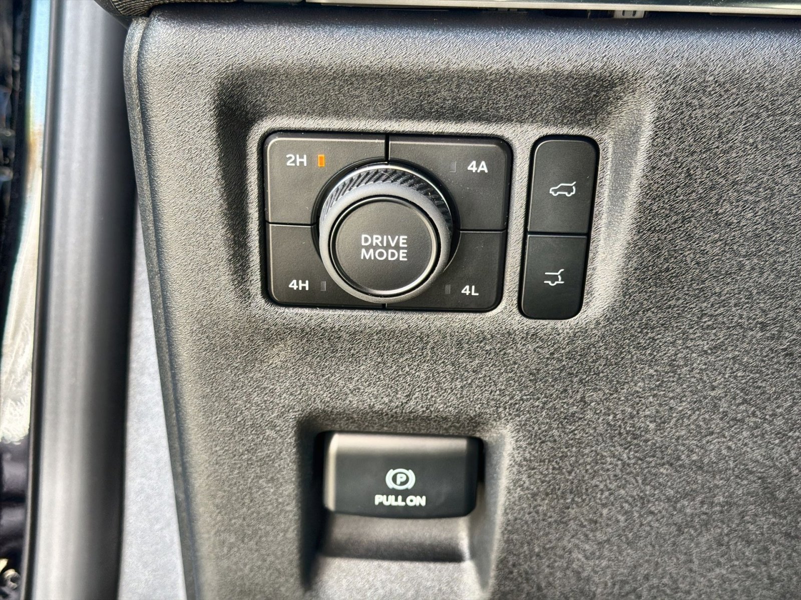 New 2026 Ford Expedition Platinum w/ Stealth Appearance Package image 32