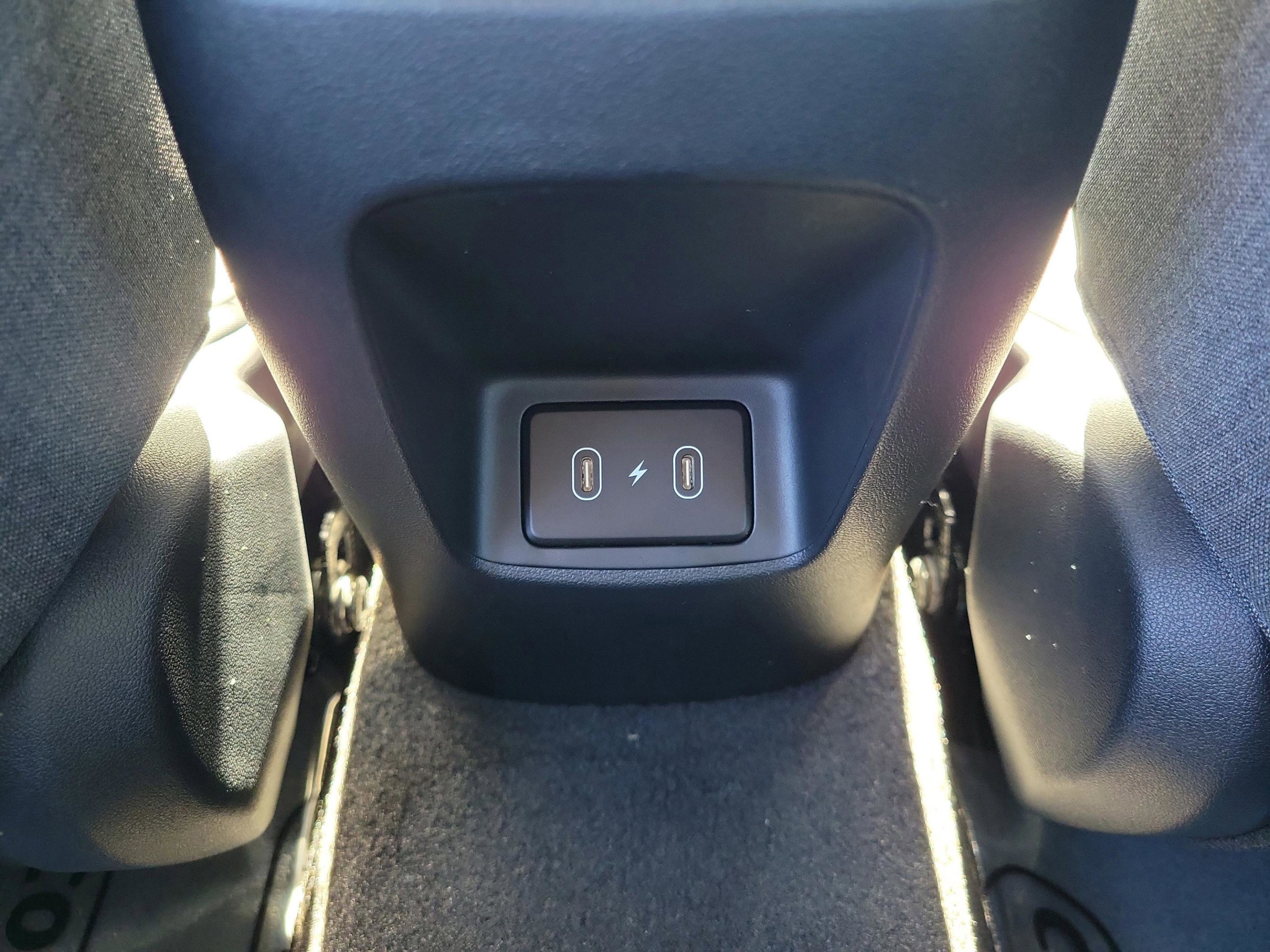 New 2026 Hyundai Elantra Limited image 12