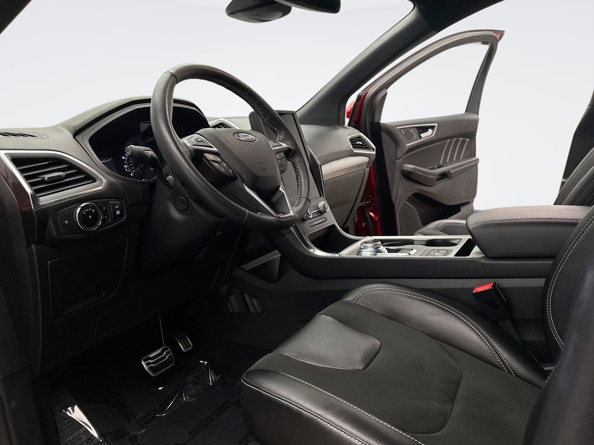 Used 2023 Ford Edge ST w/ Equipment Group 401A AWD/4WD image 10