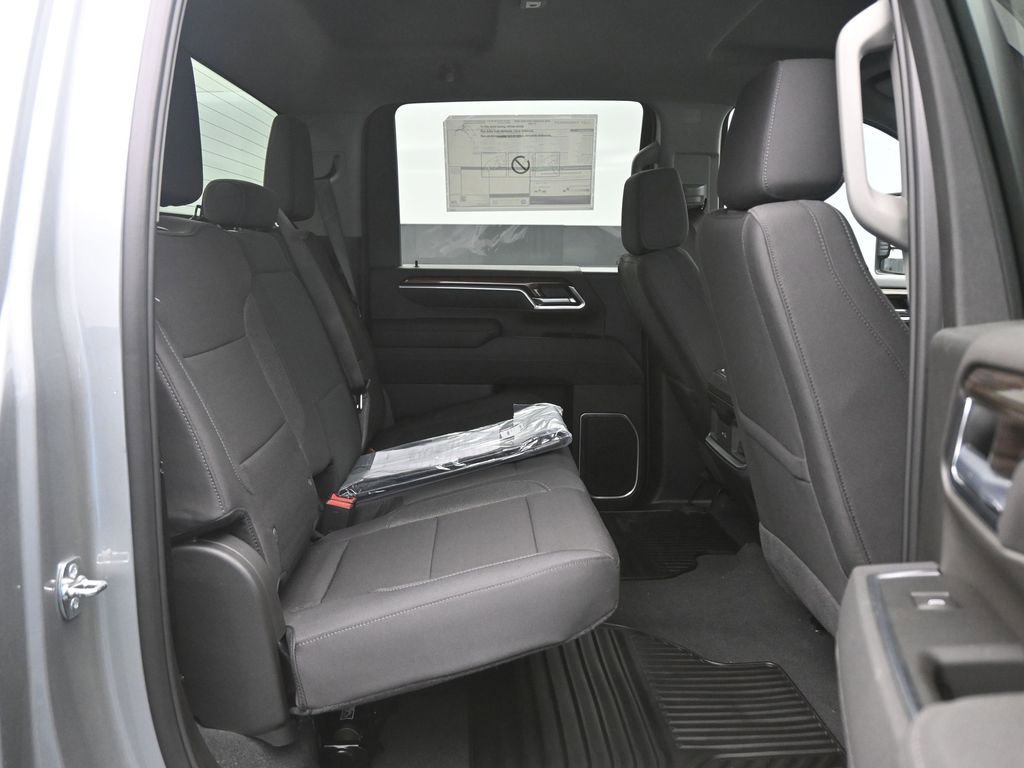 New 2026 Chevrolet Silverado 3500 LT image 11