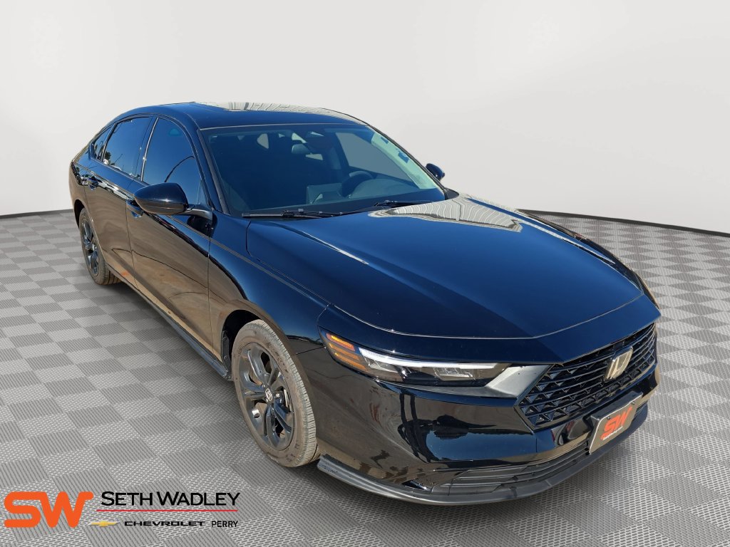 Used 2025 Honda Accord SE