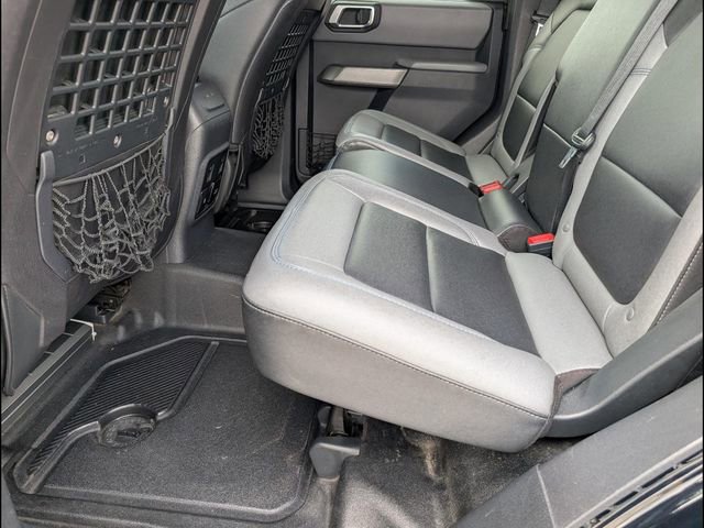 Used 2022 Ford Bronco Black Diamond image 10