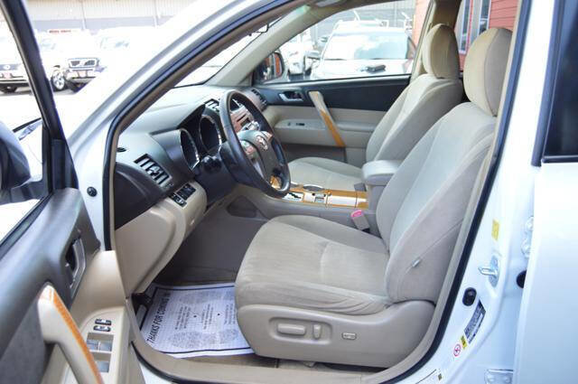 Used 2010 Toyota Highlander 4WD Hybrid image 29