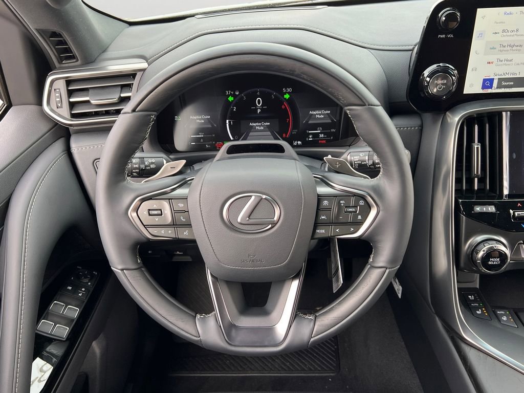 New 2026 Lexus LX 700h Luxury image 16