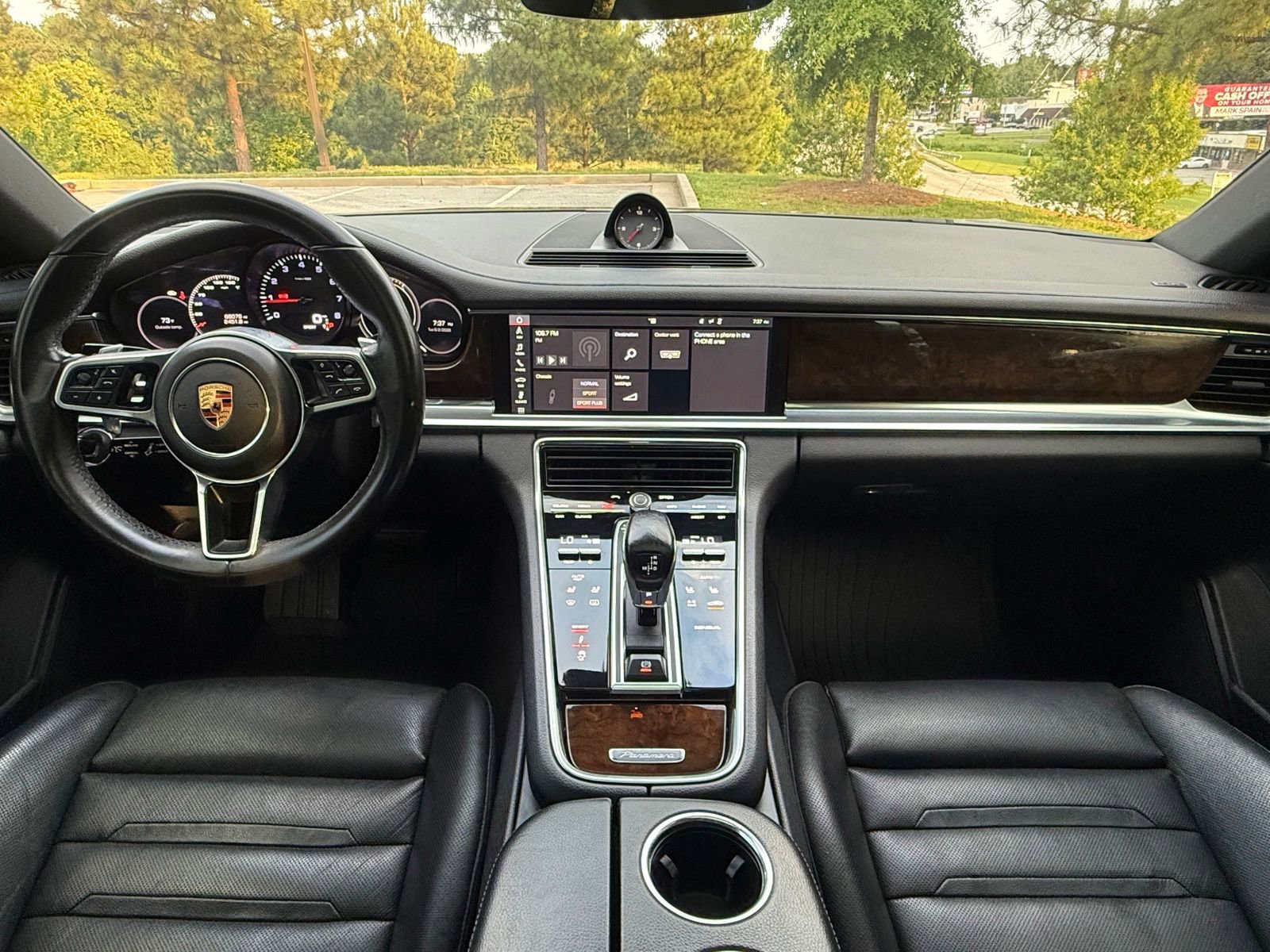 Used 2018 Porsche Panamera 4 AWD/4WD image 23