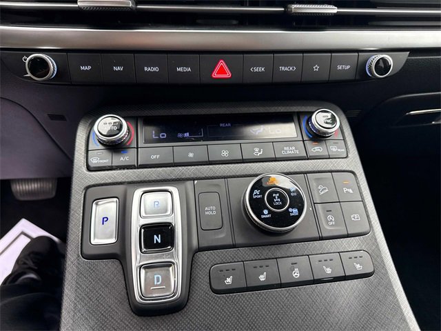 Used 2023 Hyundai Palisade Limited image 22