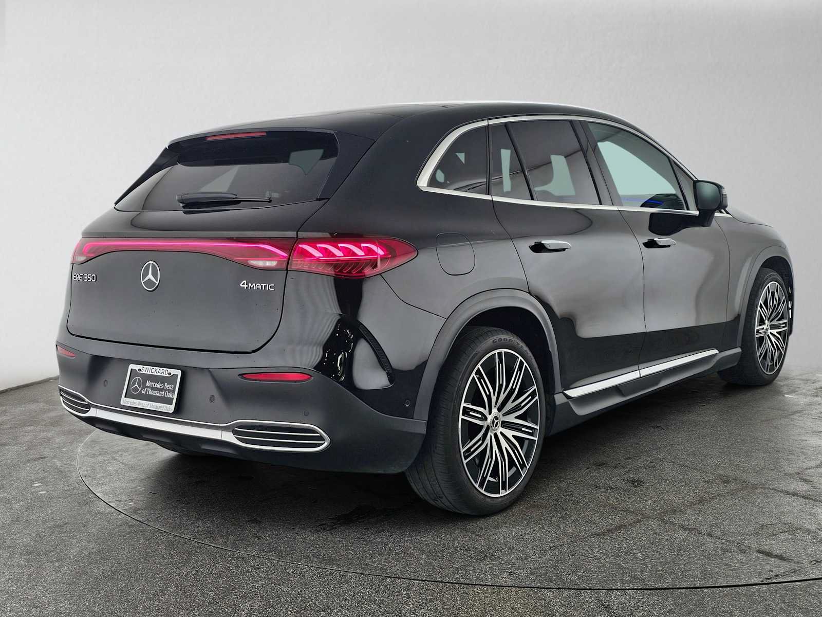 Used 2023 Mercedes-Benz EQE 350+ 4MATIC SUV image 3