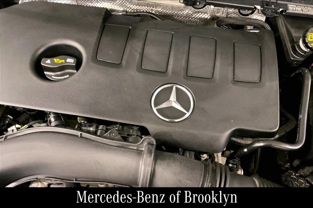 Certified 2022 Mercedes-Benz GLB 250 4MATIC image 34
