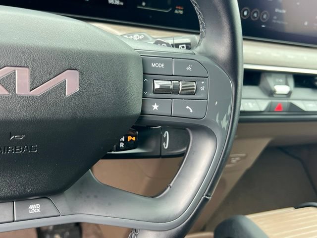 Certified 2024 Kia EV9 Land AWD/4WD image 23
