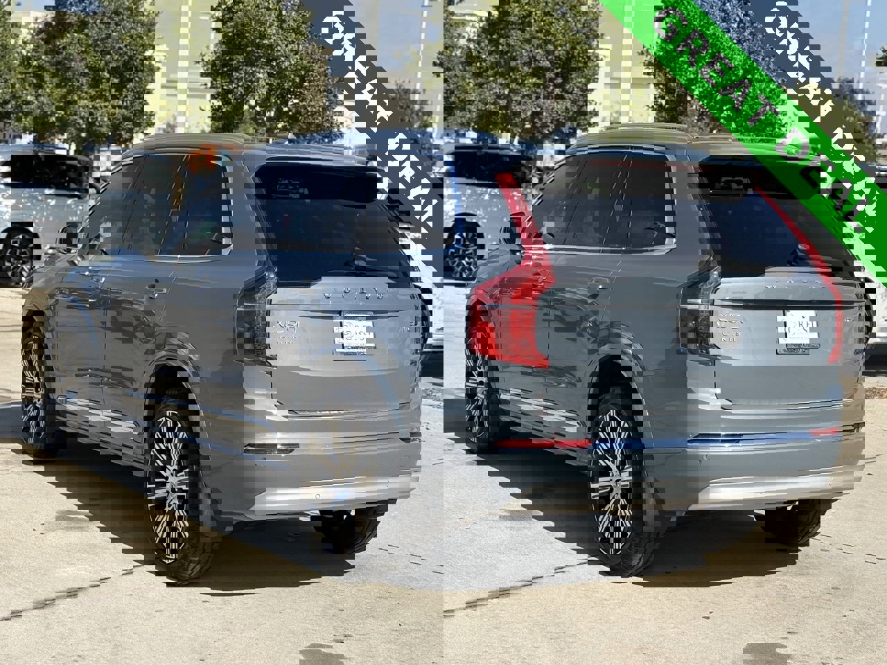 Used 2022 Volvo XC90 T6 Inscription w/ Advanced Package image 6