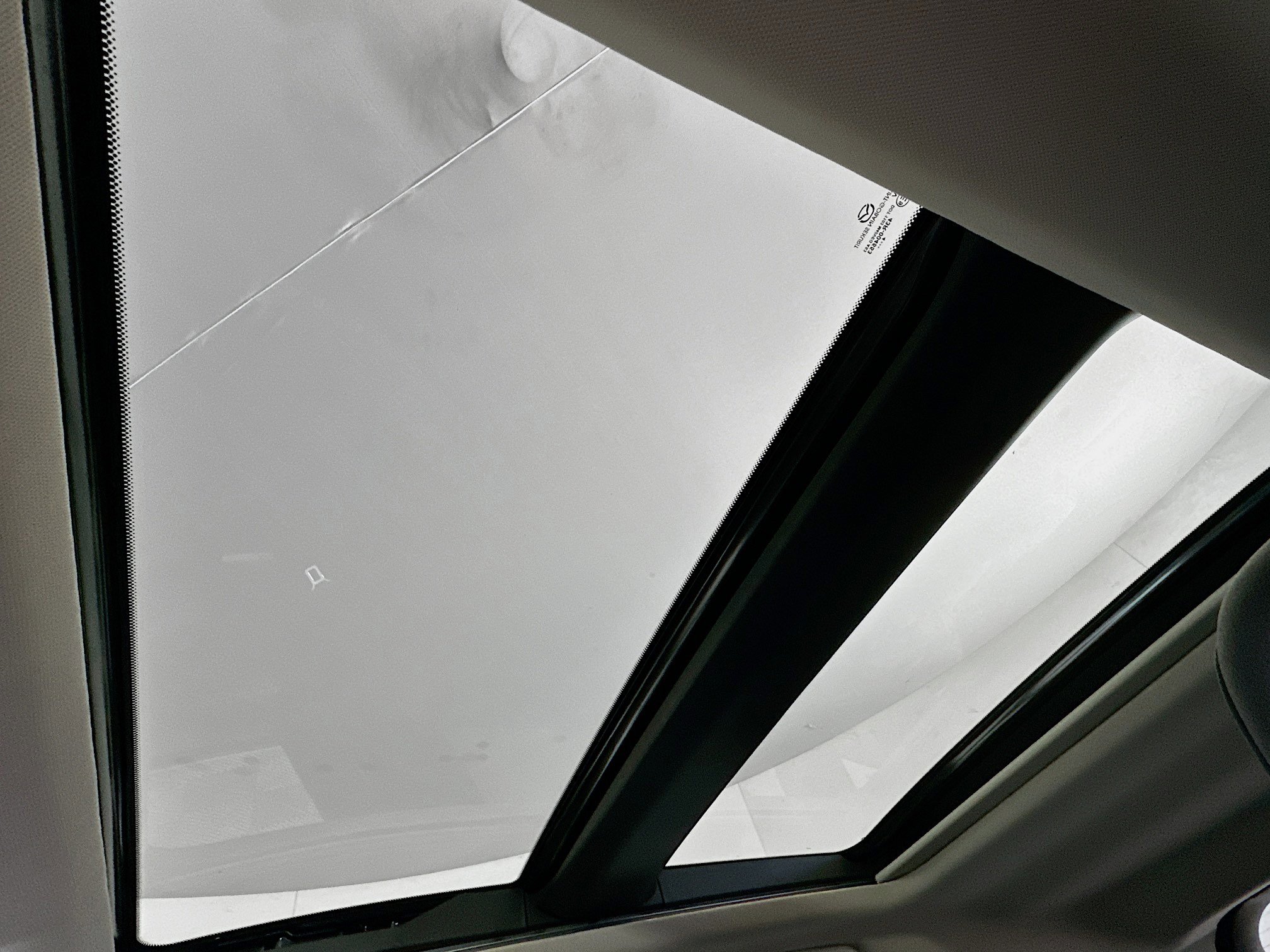 Used 2025 MAZDA CX-50 AWD 2.5 S w/ Premium Package image 26