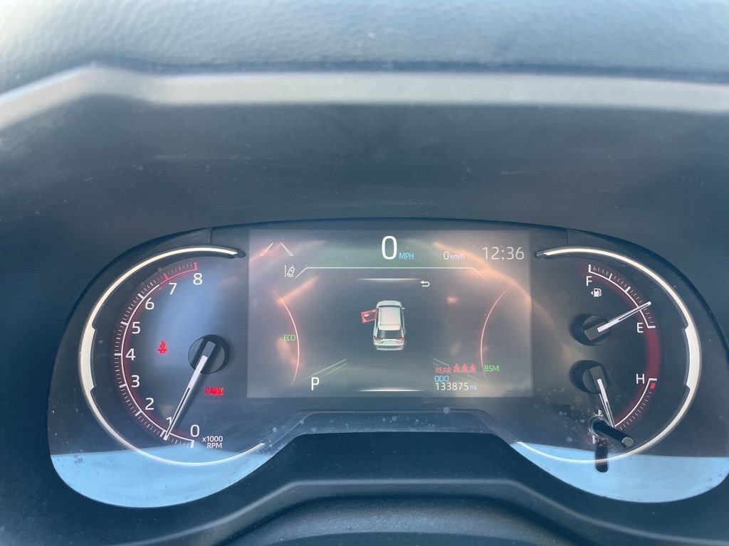 Used 2023 Toyota RAV4 XLE image 27