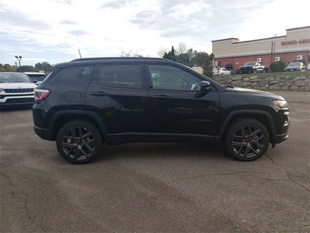 New 2026 Jeep Compass Limited image 16