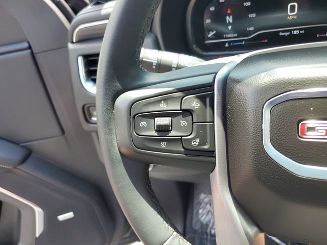 Used 2024 GMC Yukon XL SLT w/ SLT Luxury Package RWD image 28