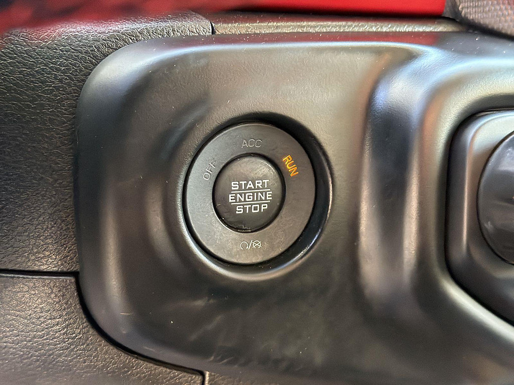 Used 2021 Jeep Wrangler Unlimited Rubicon AWD/4WD image 15